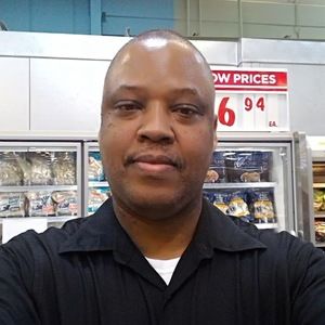 Meet your Posher, Derrick